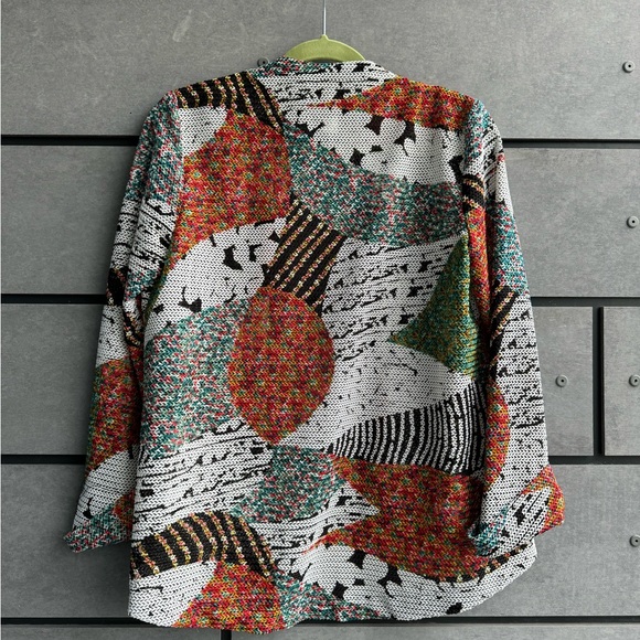 Joseph Ribkoff outer piece - Picture 2 of 2